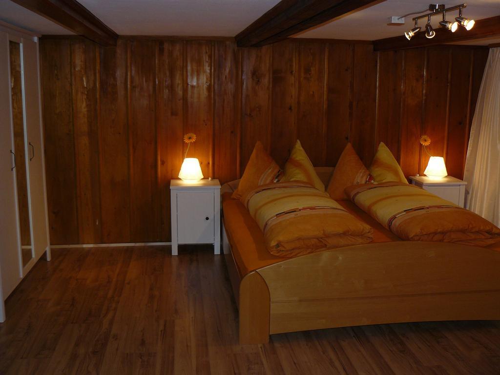 Apartment Lindi Lütschenthal Pokoj fotografie